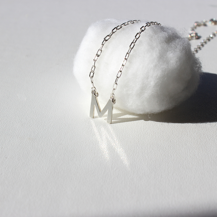 Colar choker "Inicial" em prata 960