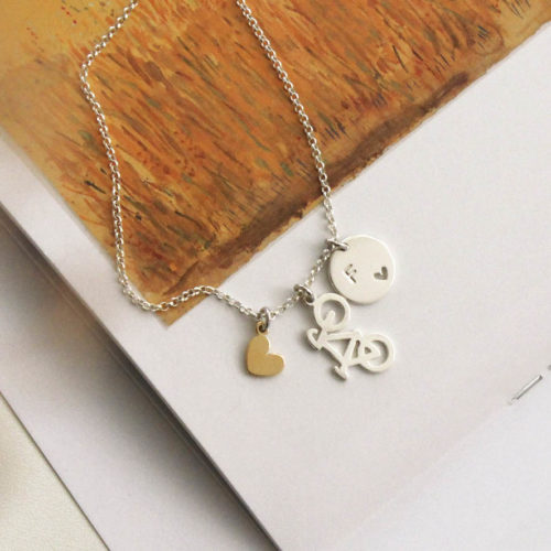 Pulseira bicicleta prata + medalha P prata + coração pendurado ouro amarelo 18k
