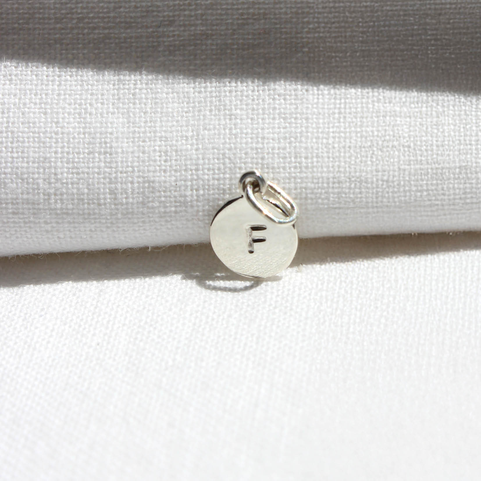 Pingente bolinha - prata 960