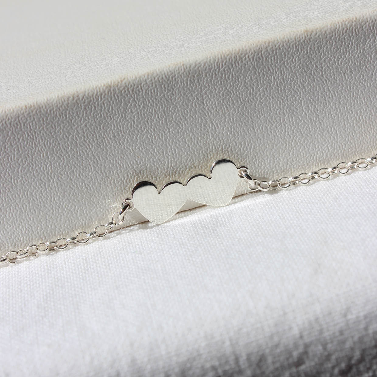Pulseira dois corações em prata 960